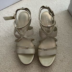 Women’s Nine West ivory platform sandal heels, size 8